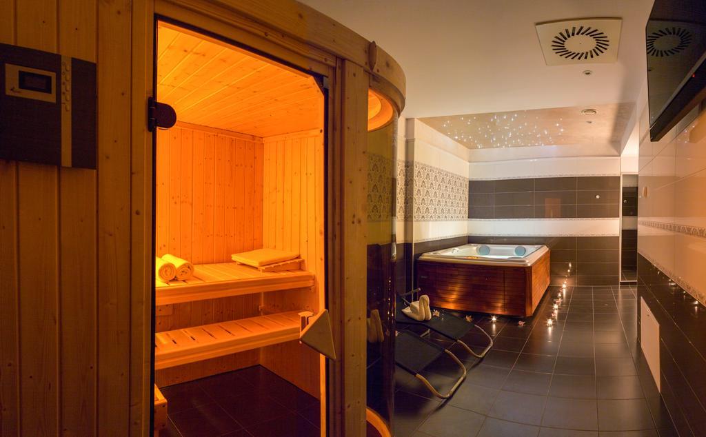 Guest house Longus Kyjov (Hodonin District)