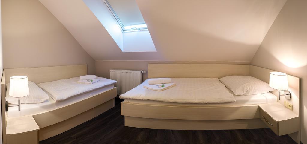 Guest house Longus 4*